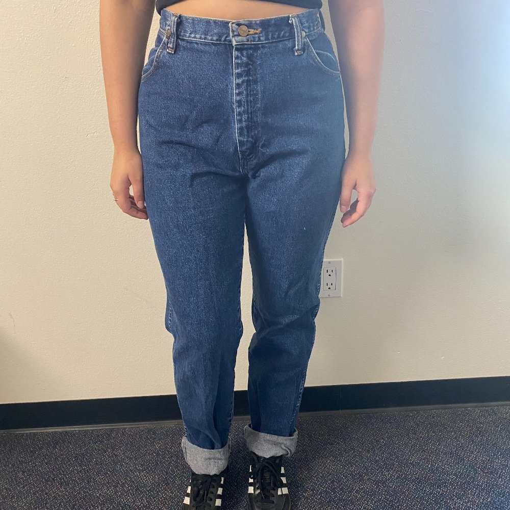 Women's High Waisted Vintage 1980s Wrangler Jeans in Pristine Condition